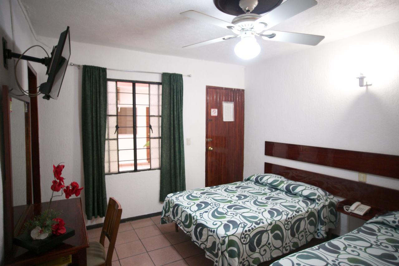 Hotel Maria De Lourdes Tuxtepec Bagian luar foto