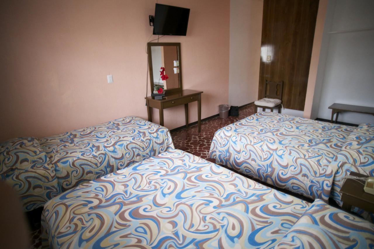 Hotel Maria De Lourdes Tuxtepec Bagian luar foto
